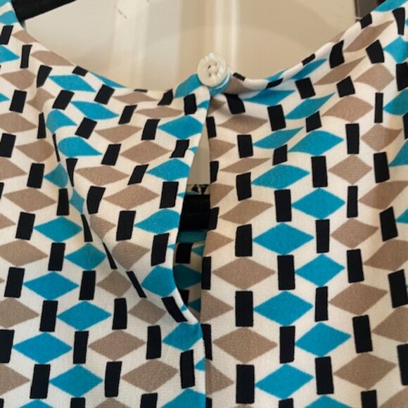 Calvin Klein Multi-Colored Geo-Print Sleeveless Blouse, Size PM - Picture 7 of 8